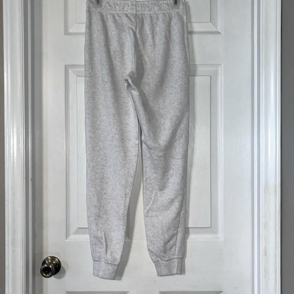 Women’s Nike Joggers, Sweatpants, Lt gray heather, black embroider Nike logo, XS - Picture 3 of 4